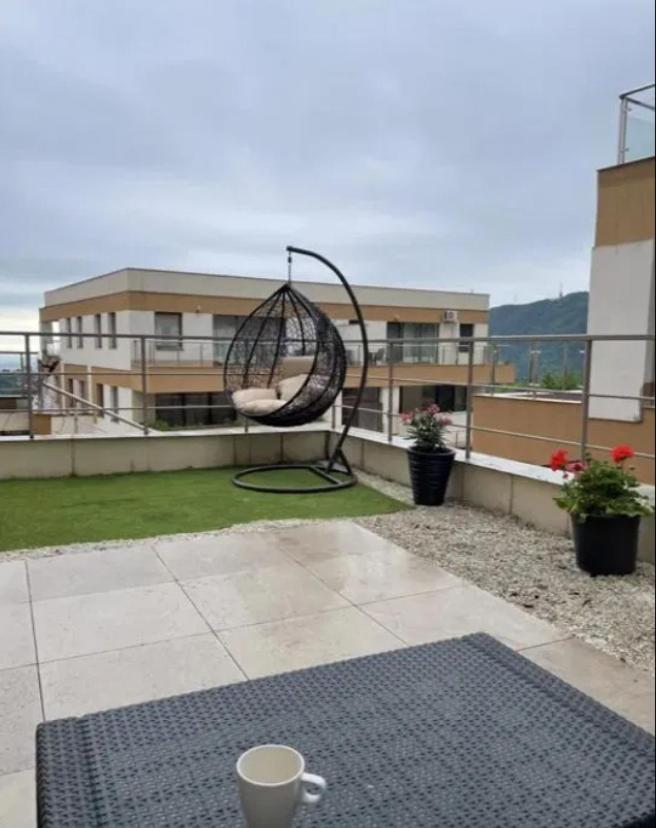 Londof Luxury Apartments - With A Panoramic View Over The City Braşov Exterior foto