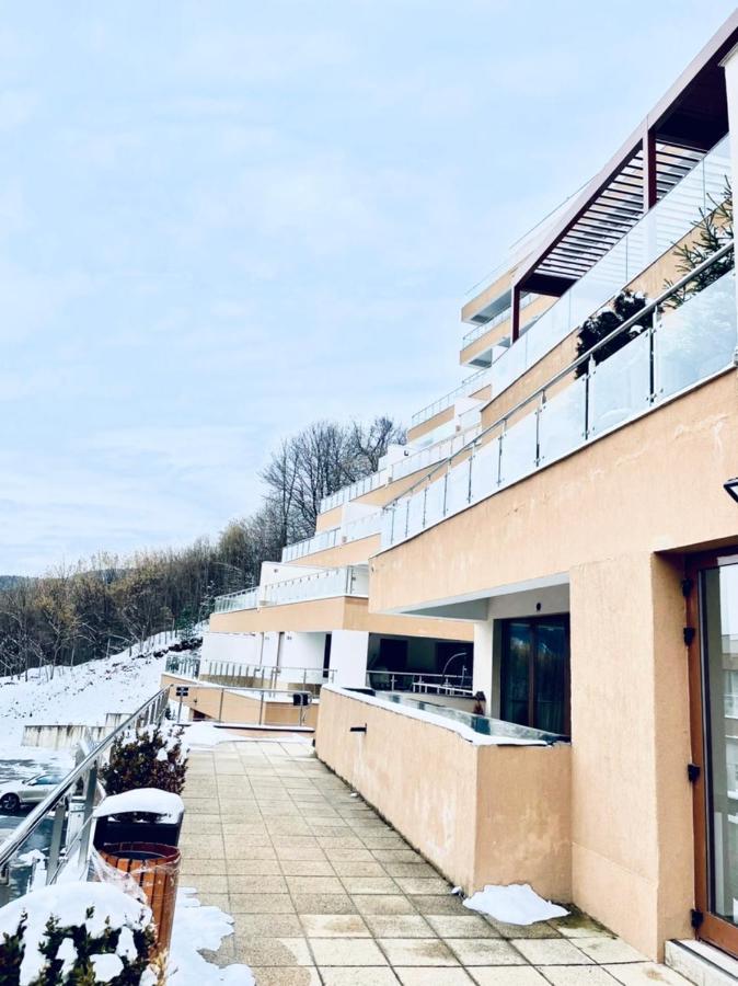 Londof Luxury Apartments - With A Panoramic View Over The City Braşov Exterior foto